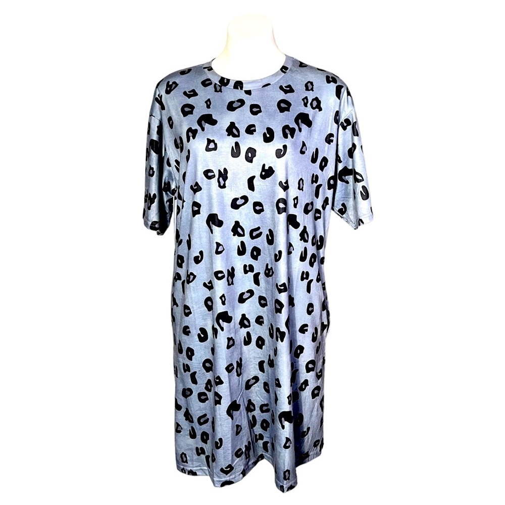 Boutique Leopard Print T-Shirt Dress Size X Large Dusty Blue/Black